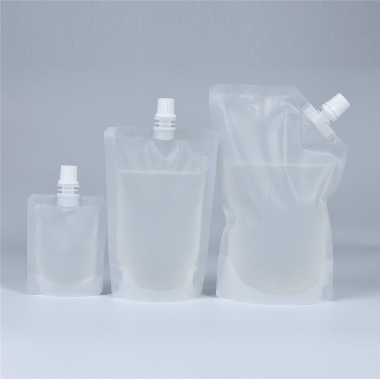 Bolsa de pie transparente con líquido de plástico para beber