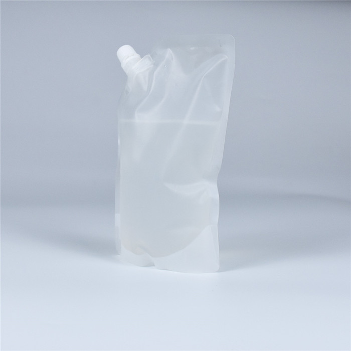 Bolsas de plástico de poli recicladas personalizadas con boquilla para productos líquidos 