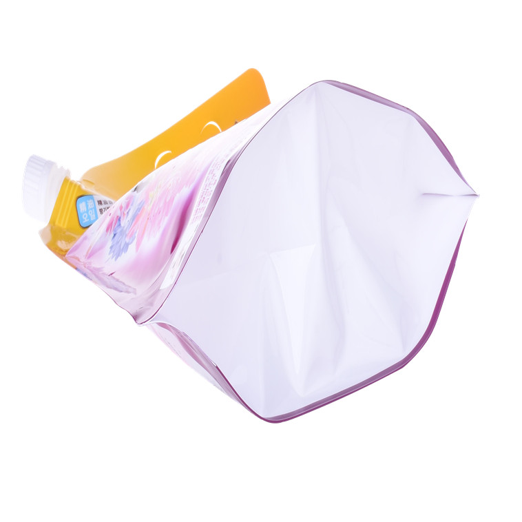 Bolsa reutilizable con embalaje líquido con bolsas de boquilla