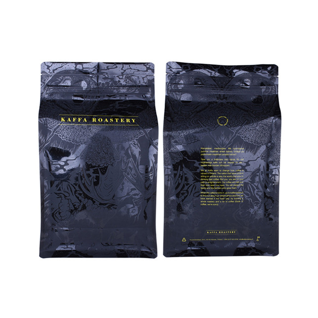 Envase stand-up de café reciclado de 500g con fondo de caja